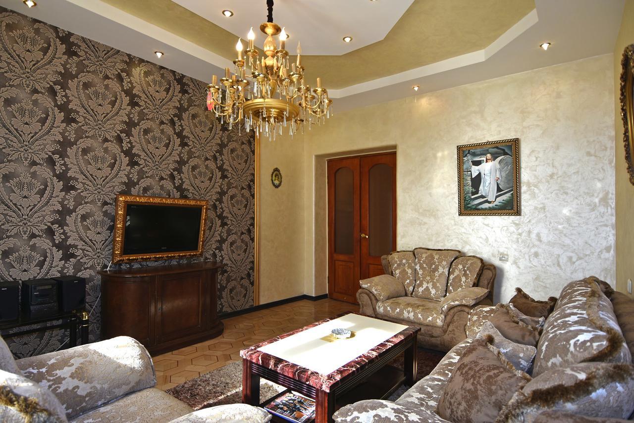 Opera Kaskad Tamanyan Apartment Erevan Esterno foto